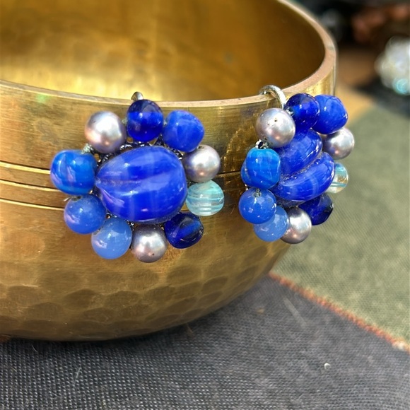 Japan stamped vintage lucite Blue Beaded Earrings - Picture 3 of 10